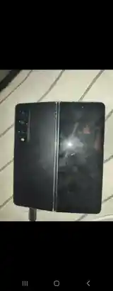 Samsung Galaxy Z Fold 4-2