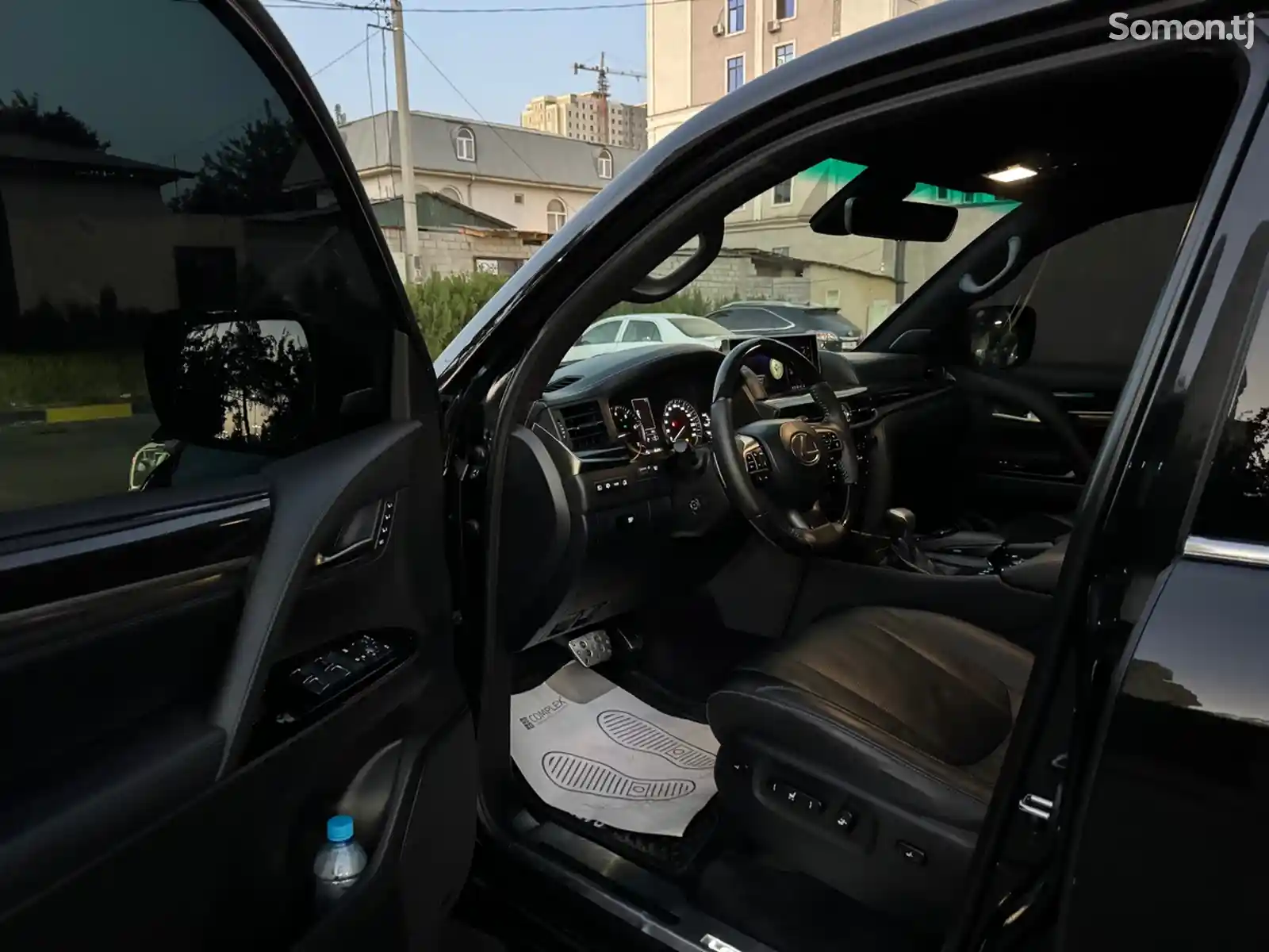 Lexus LX series, 2018-13