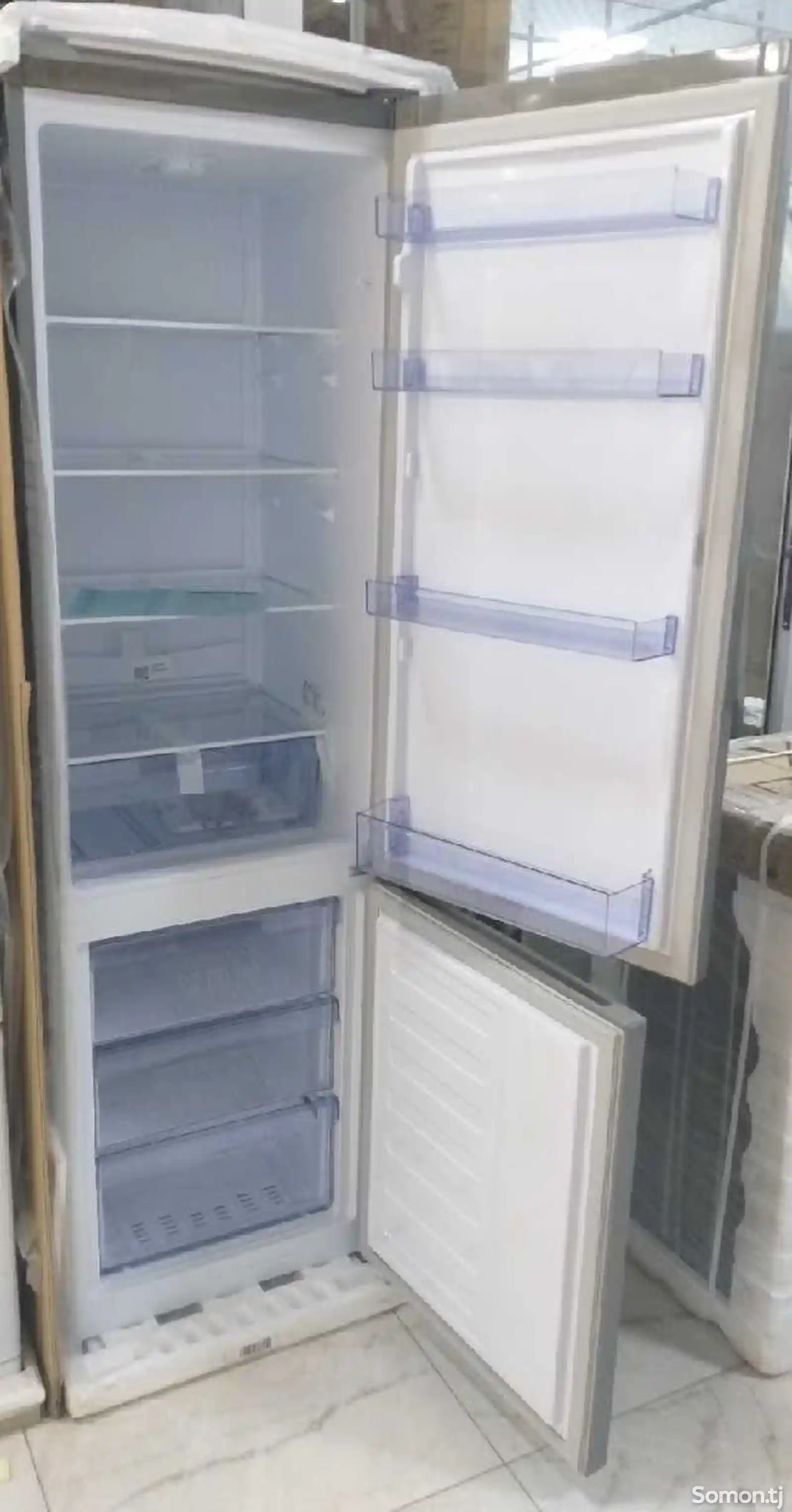 холодильник-2