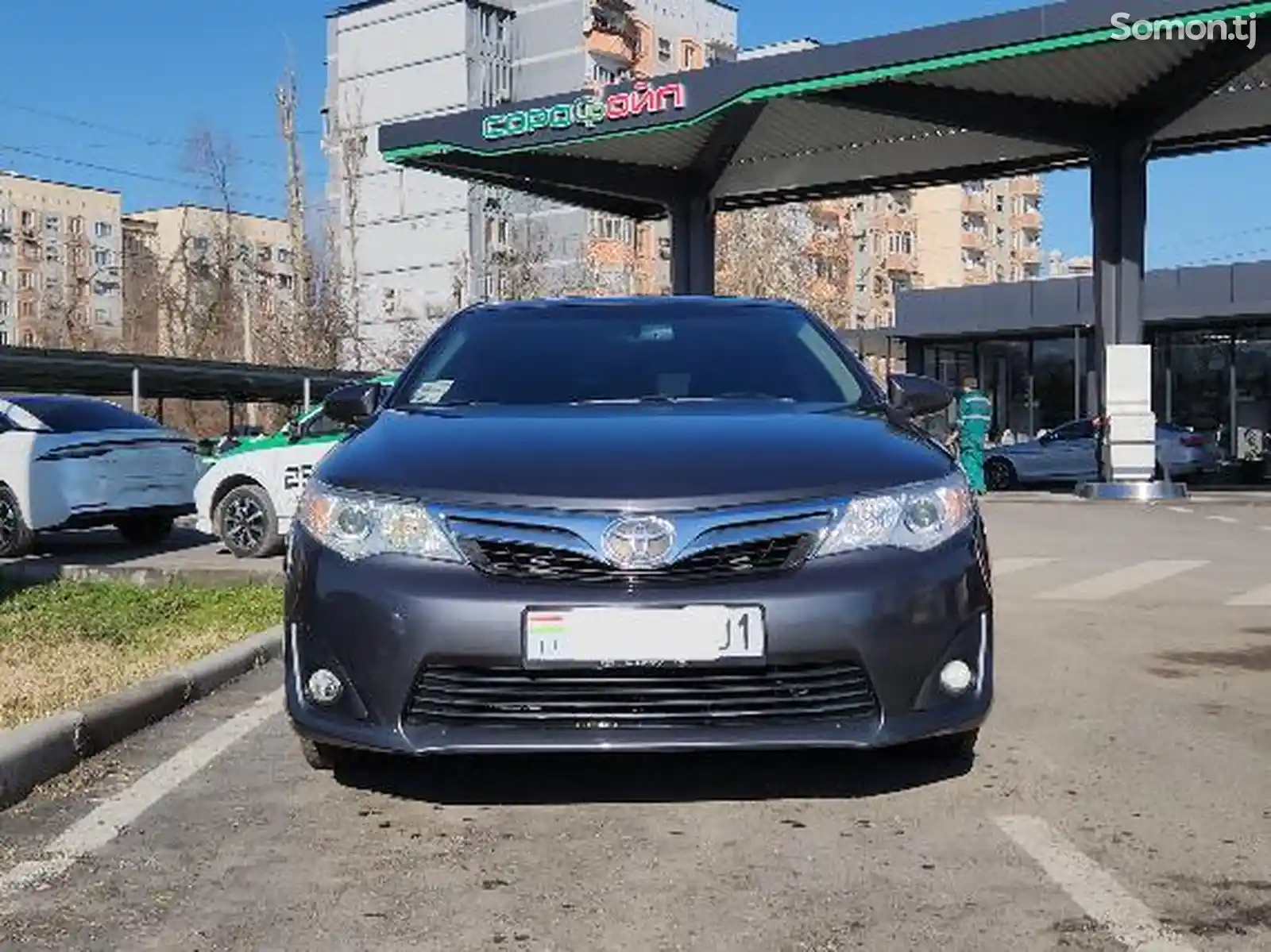 Toyota Camry, 2012-1