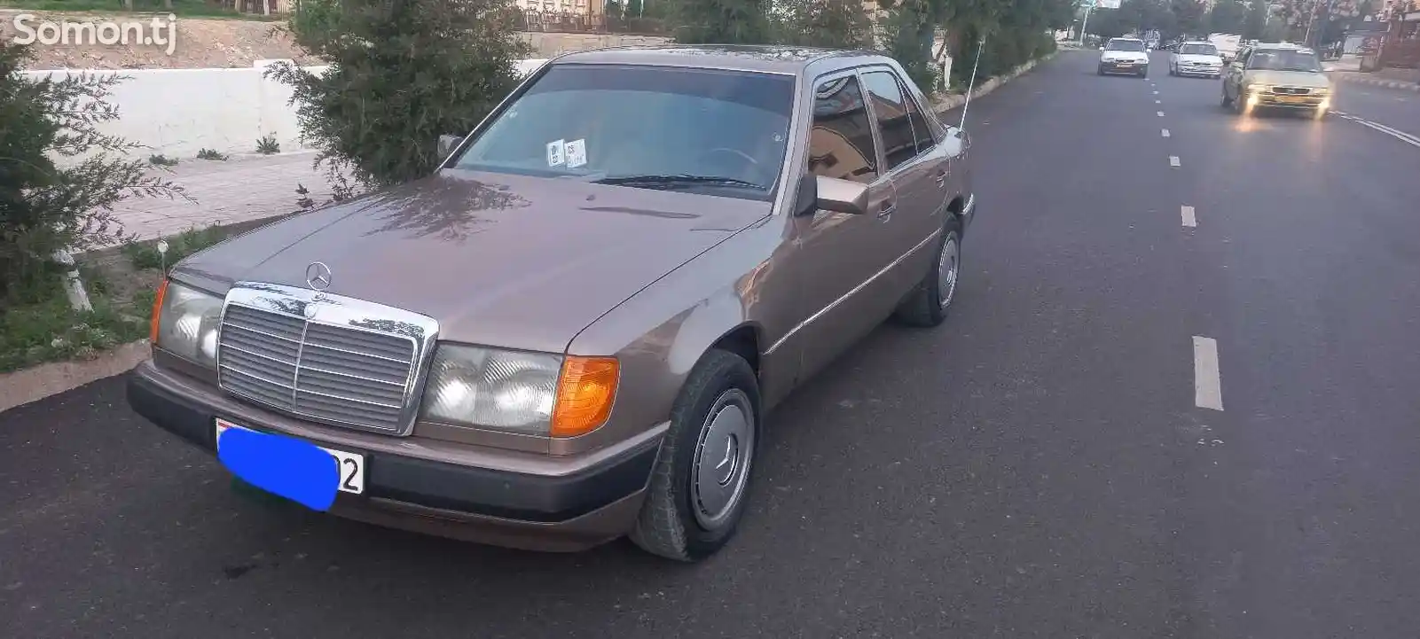 Mercedes-Benz W124, 1988-1