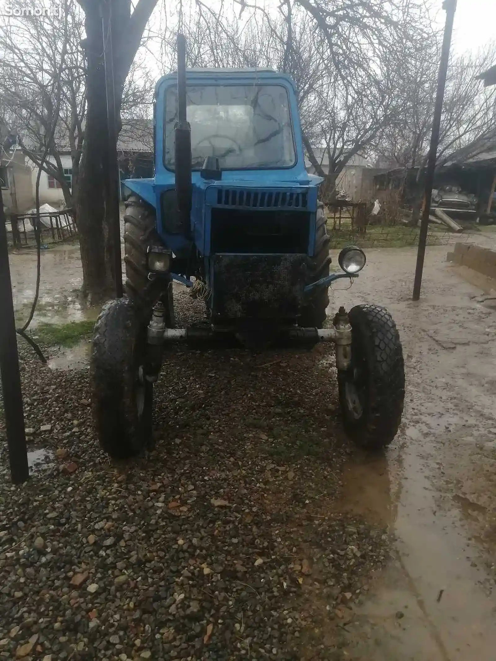 Трактор МТЗ 80-10