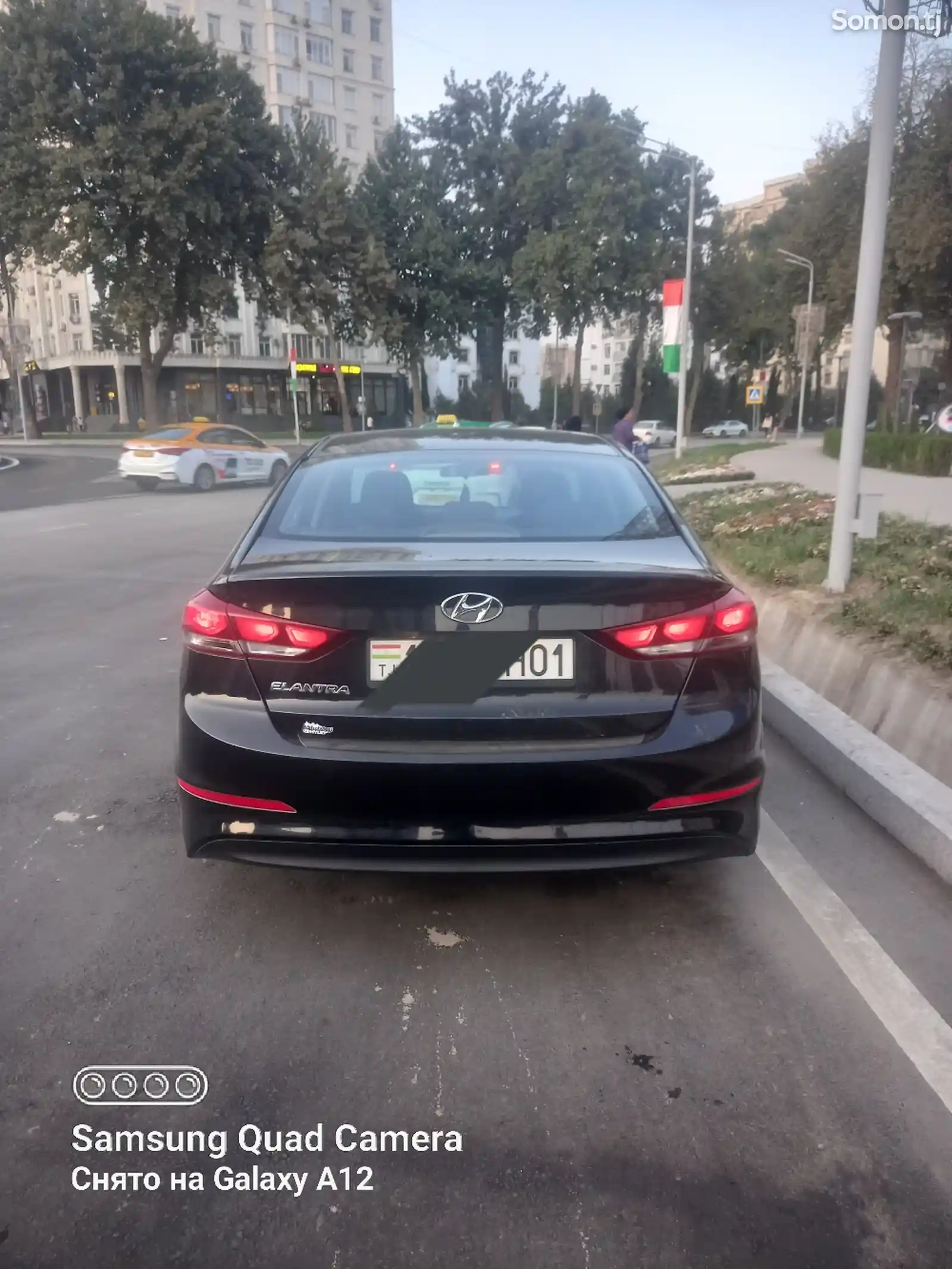 Hyundai Elantra, 2018-6