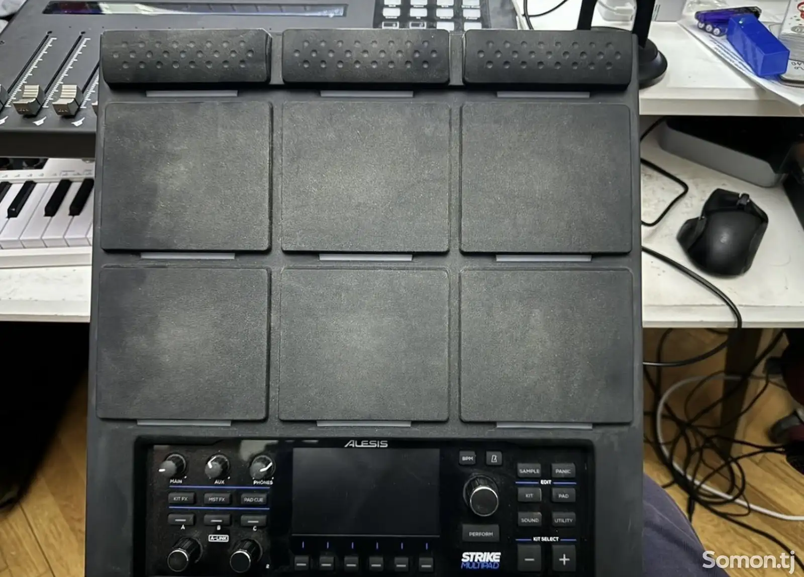 Барабанный модуль Alesis strike multipad-1