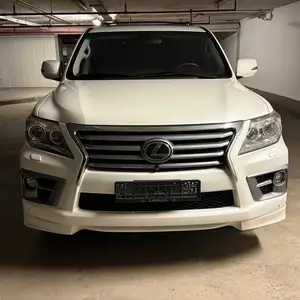 Lexus LX series, 2013