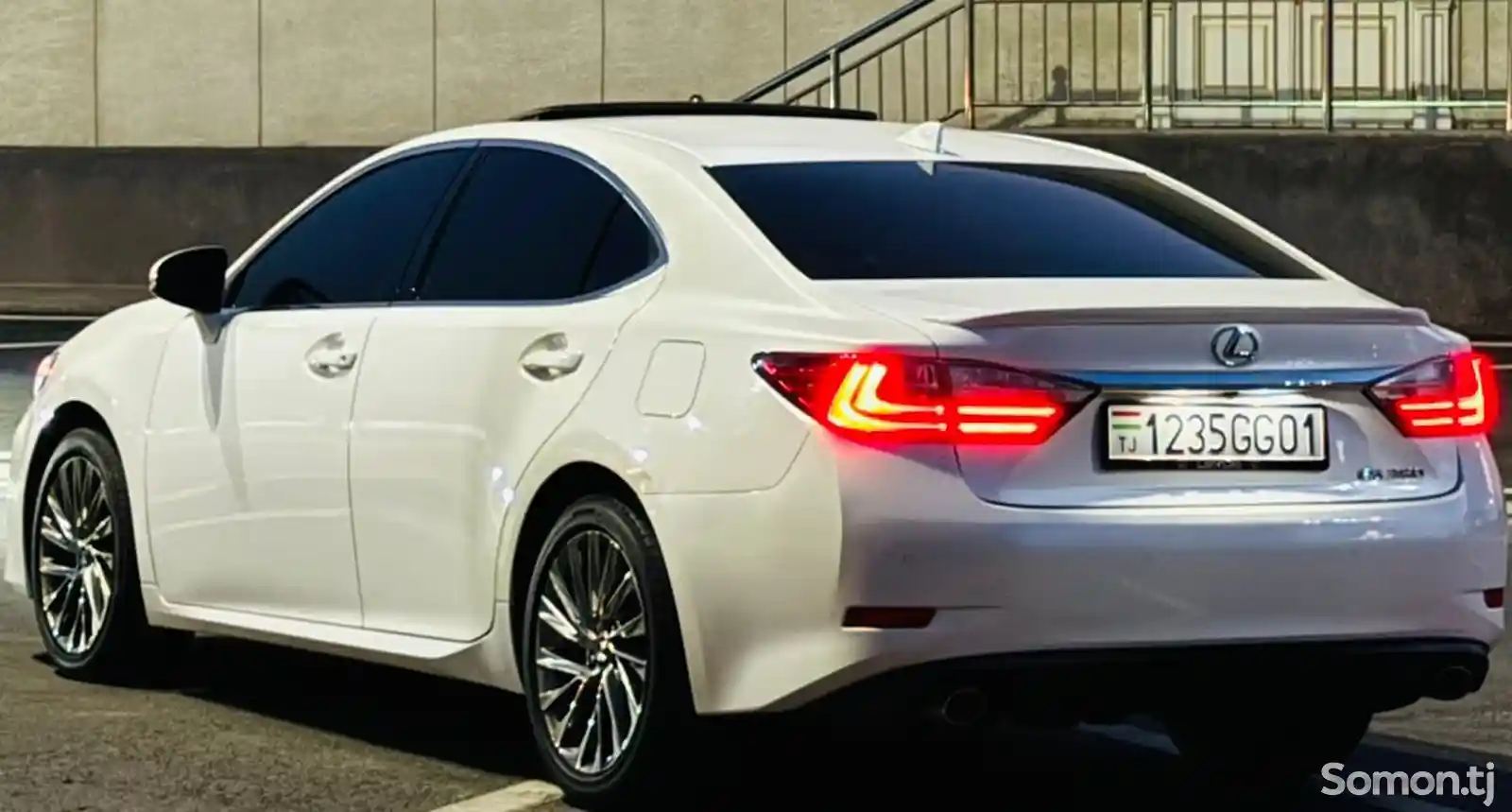 Lexus ES series, 2015-4