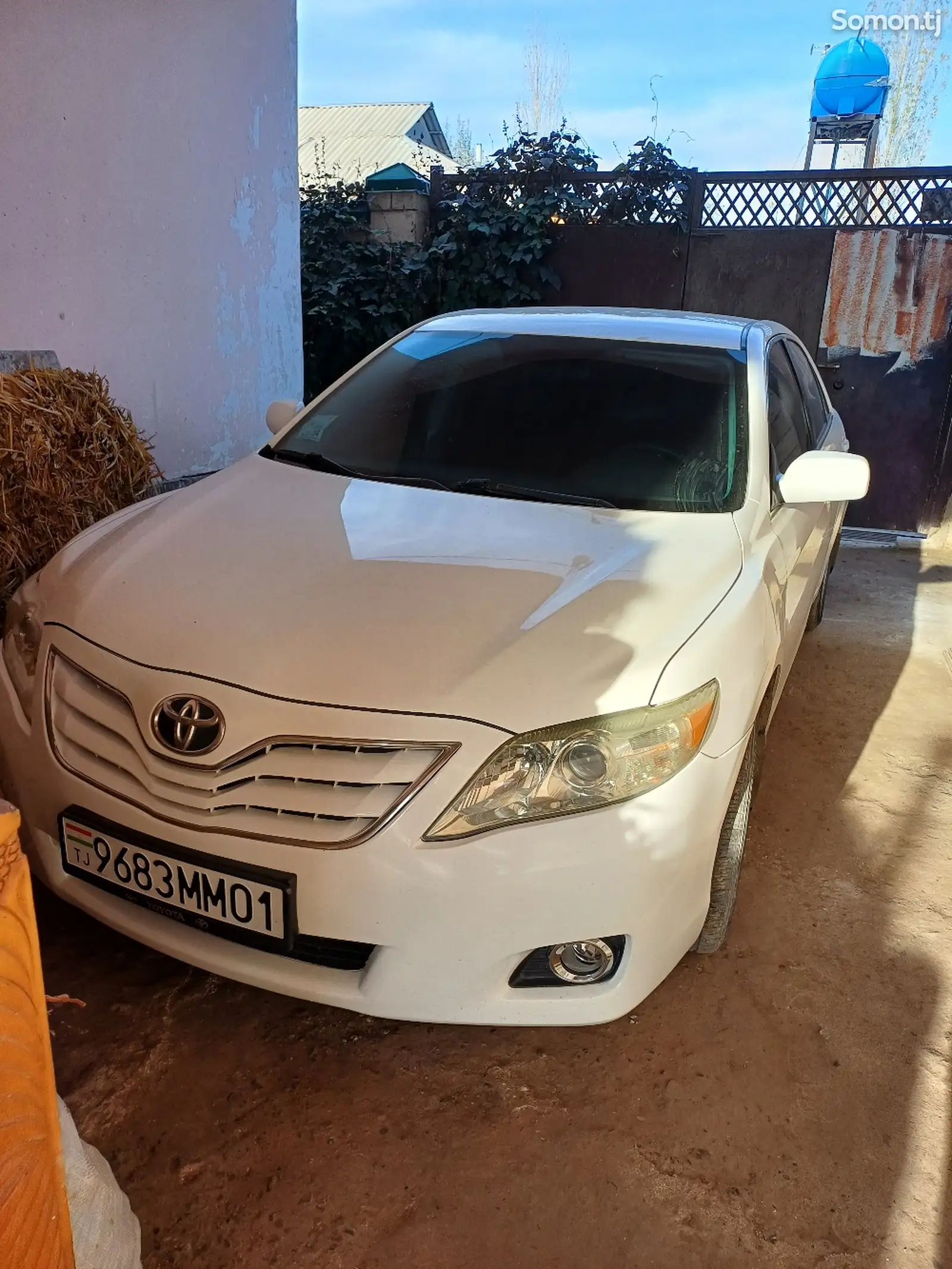 Toyota Camry, 2011-1