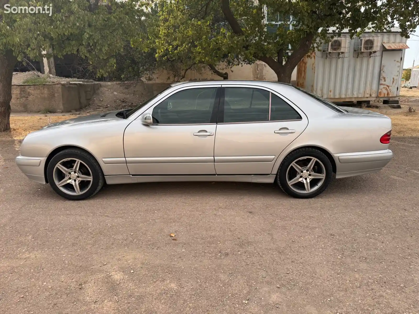 Mercedes-Benz E class, 2000-3