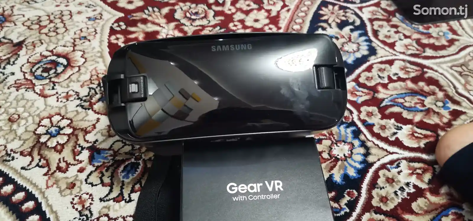 Очки виртуальной реальности Gear VR-6