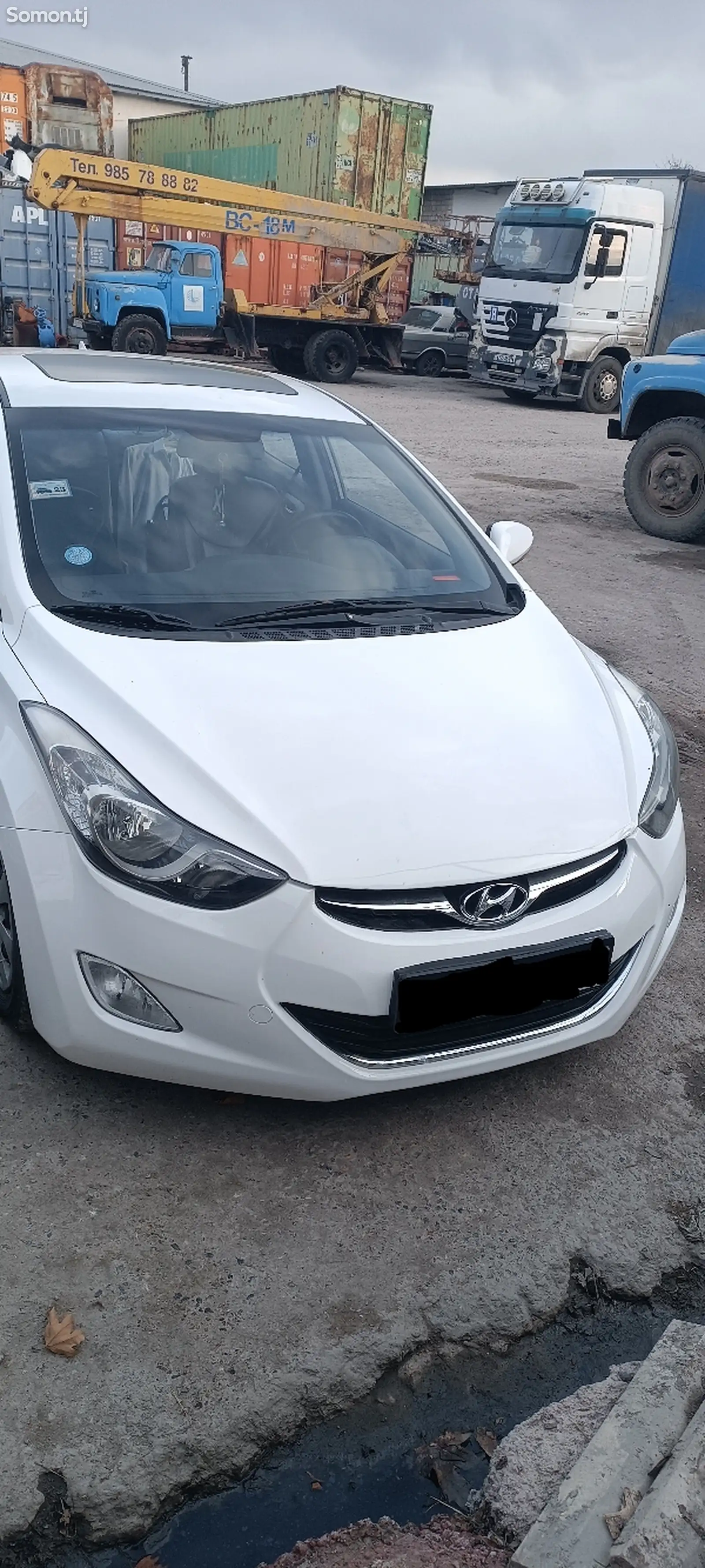 Hyundai Avante, 2012-1