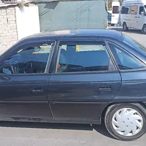 Opel Astra F, 1992