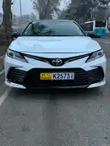 Toyota Camry, 2019-4