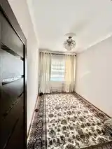 4-комн. квартира, 6 этаж, 100 м², 102мкр-6