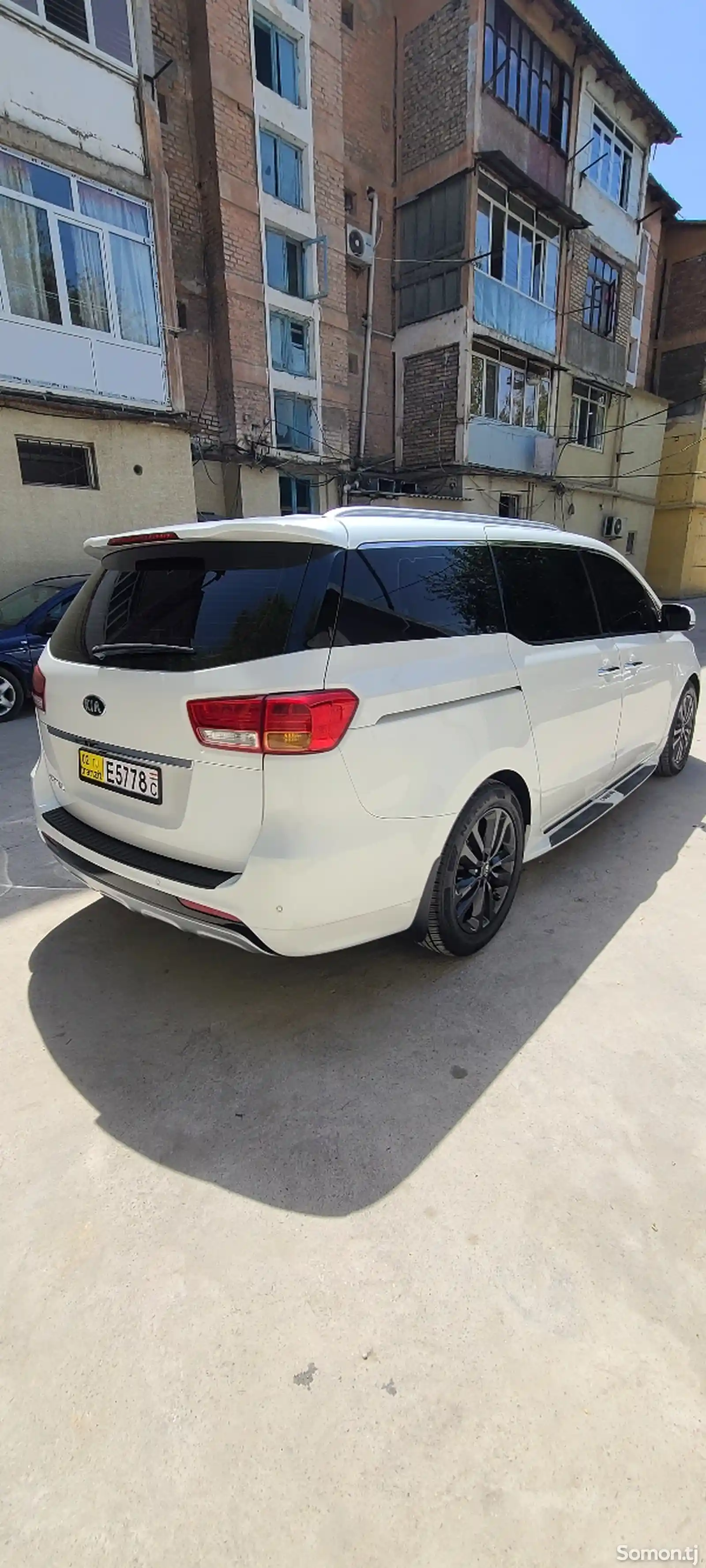 Kia Carnival, 2016-5