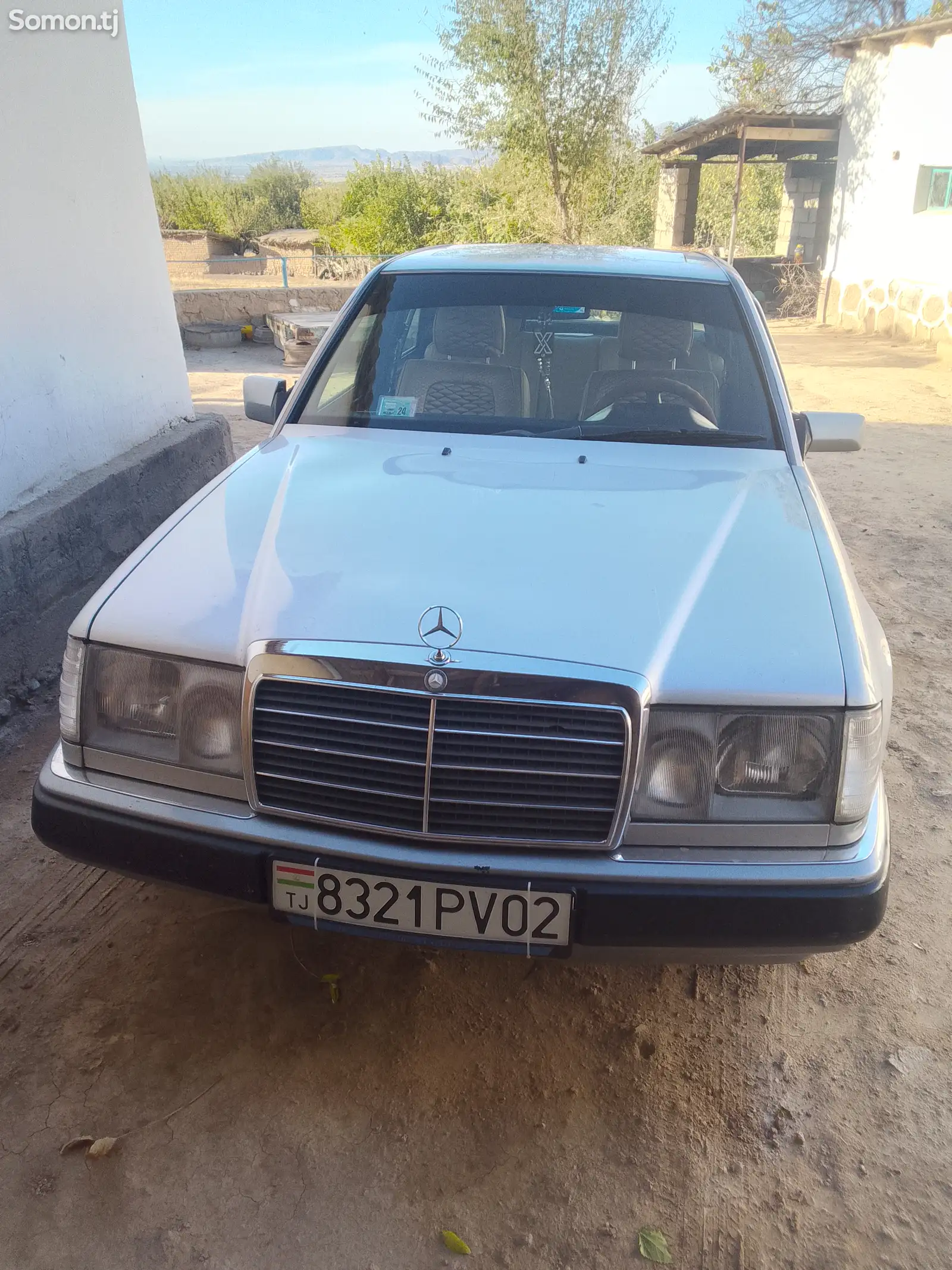 Mercedes-Benz W124, 1993-7