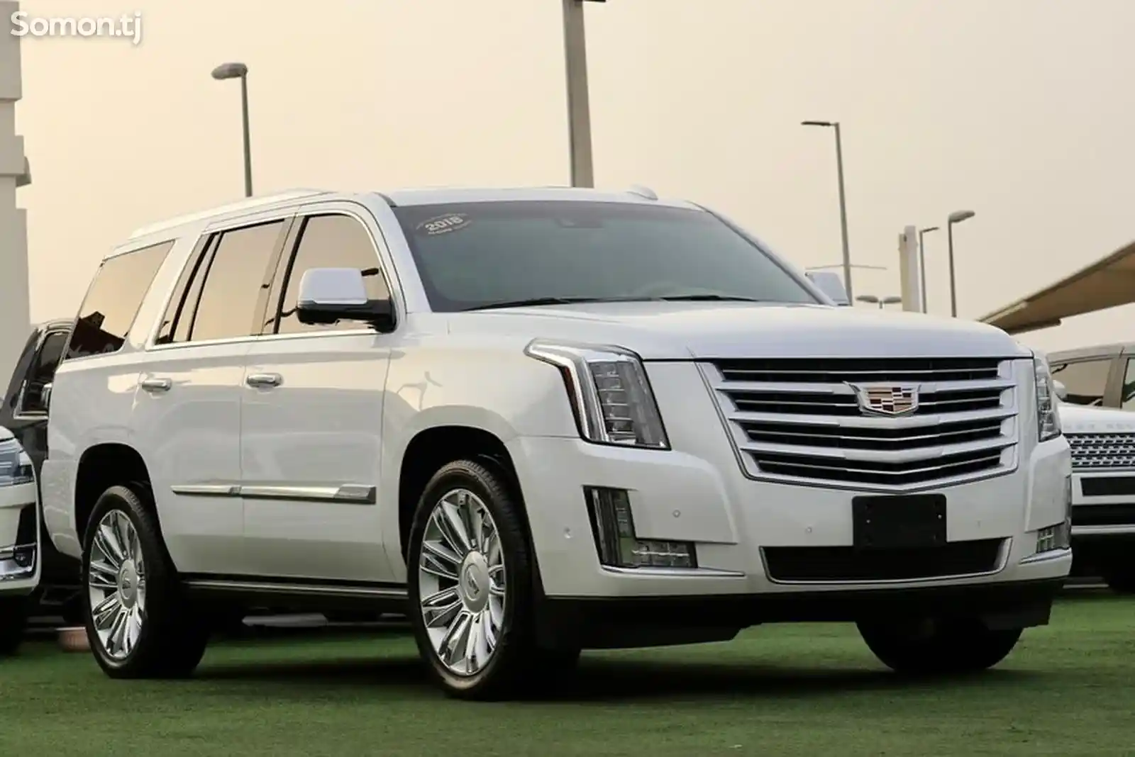 Cadillac Escalade 6.2 AT Platinum, 2018 на заказ-1