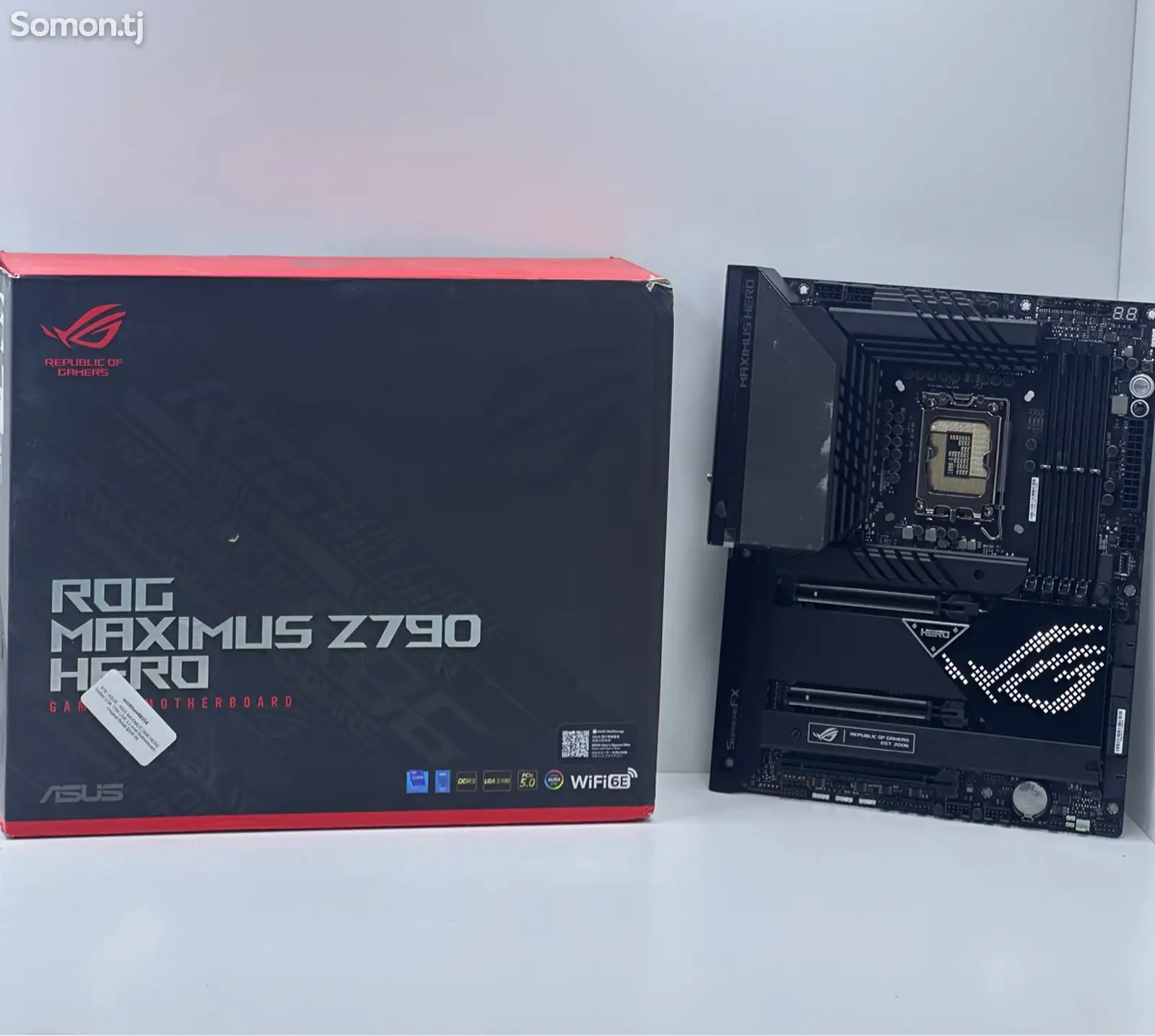 Материнская плата Asus Rog Maximus Z790 Hero Black Сокет intel LGA 1700 DDR5-1