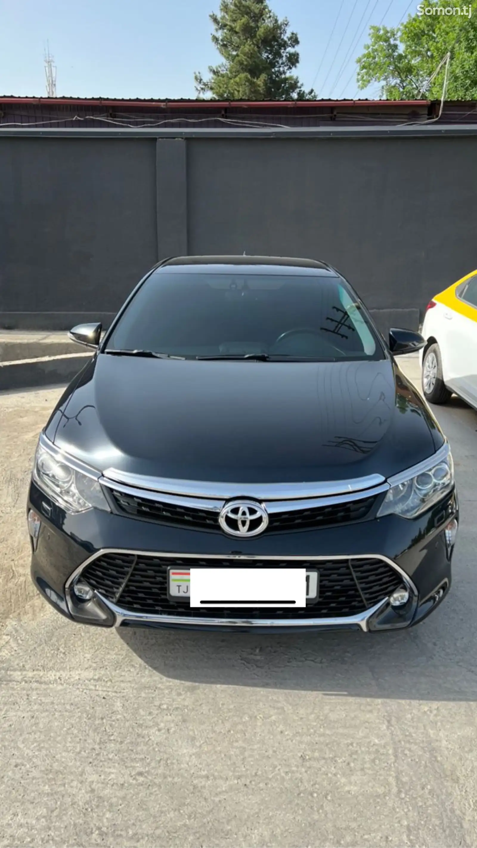 Toyota Camry, 2017-1