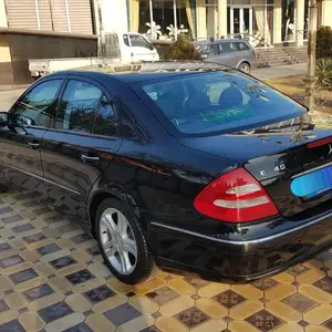 Mercedes-Benz E class, 2002