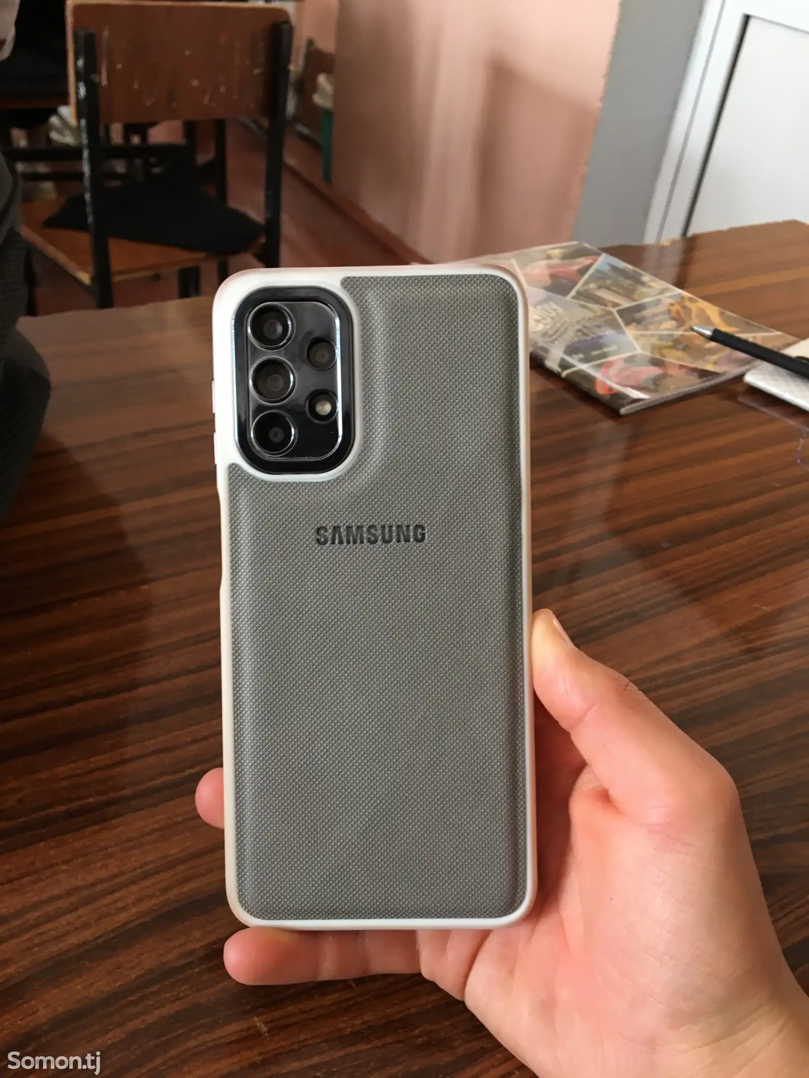 Телефон Samsung-1