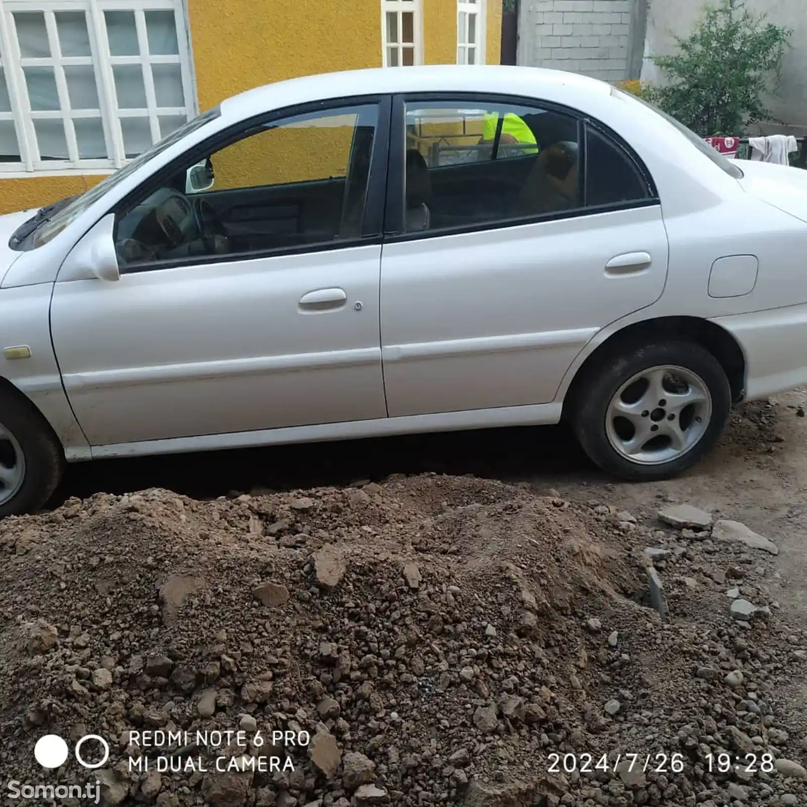 Kia Rio, 2001-3