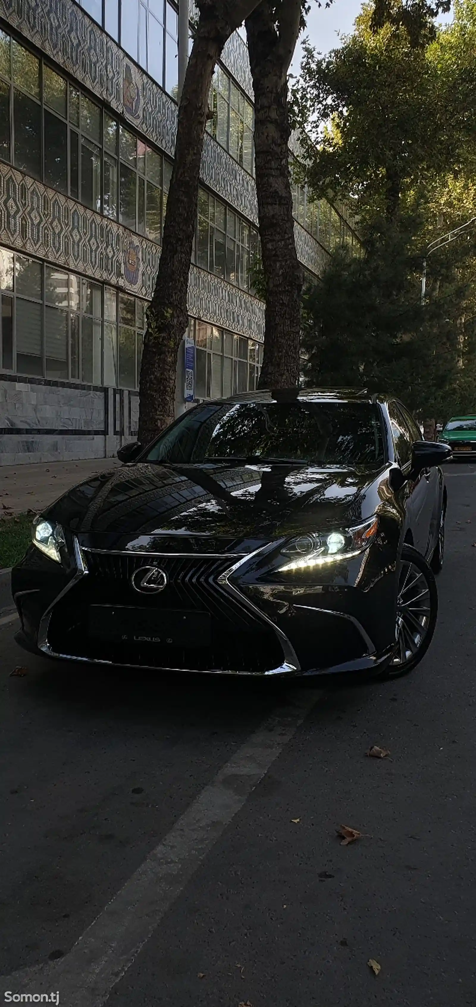 Lexus ES series, 2014-2