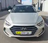 Hyundai Elantra, 2017-2