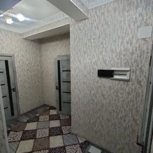 2-комн. квартира, 5 этаж, 65м², профсоюз