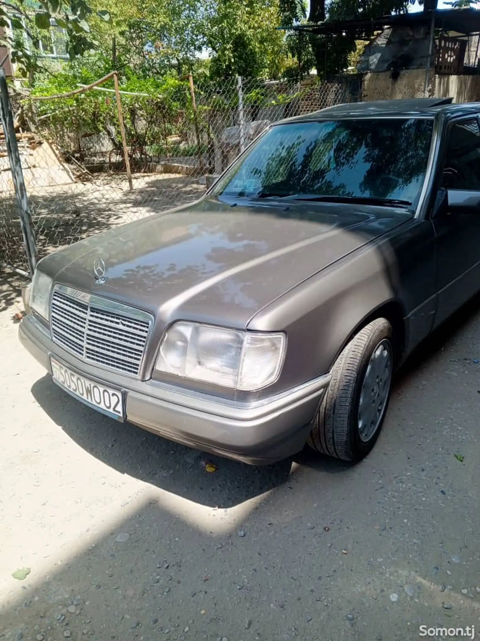 Mercedes-Benz W124, 1993