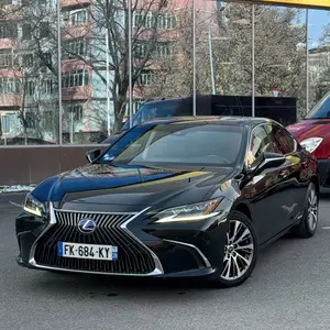 Lexus ES series, 2020