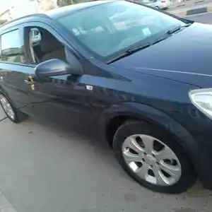 Opel Astra H, 2009