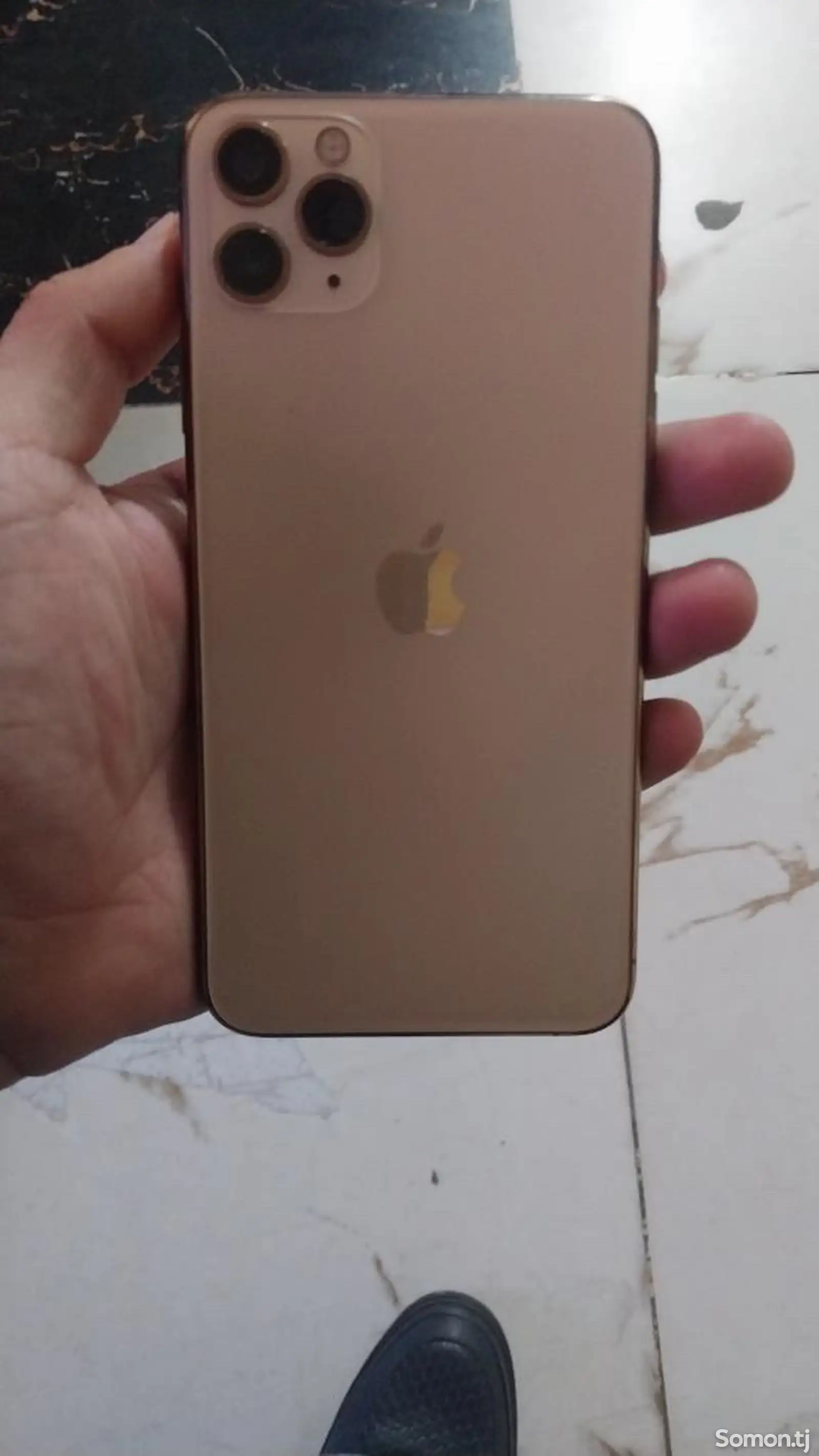 Apple iPhone 11 Pro Max, 64 gb, Gold-1