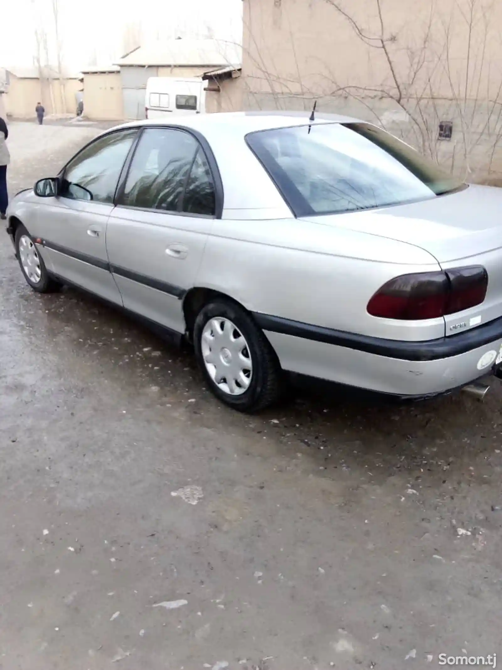 Opel Omega, 1995-3