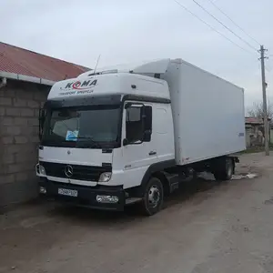 Бортовой грузовик Mercedes-Benz Atego 822, 2006