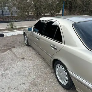 Mercedes-Benz C class, 1999