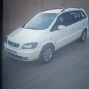 Opel Zafira, 2002