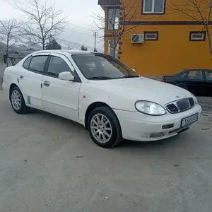 Daewoo Leganza, 1997