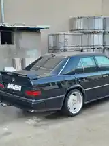 Mercedes-Benz W124, 1992-3