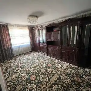 2-комн. квартира, 1 этаж, 60м², 34 мкр