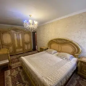 4-комн. квартира, 4 этаж, 110м², Садбарг