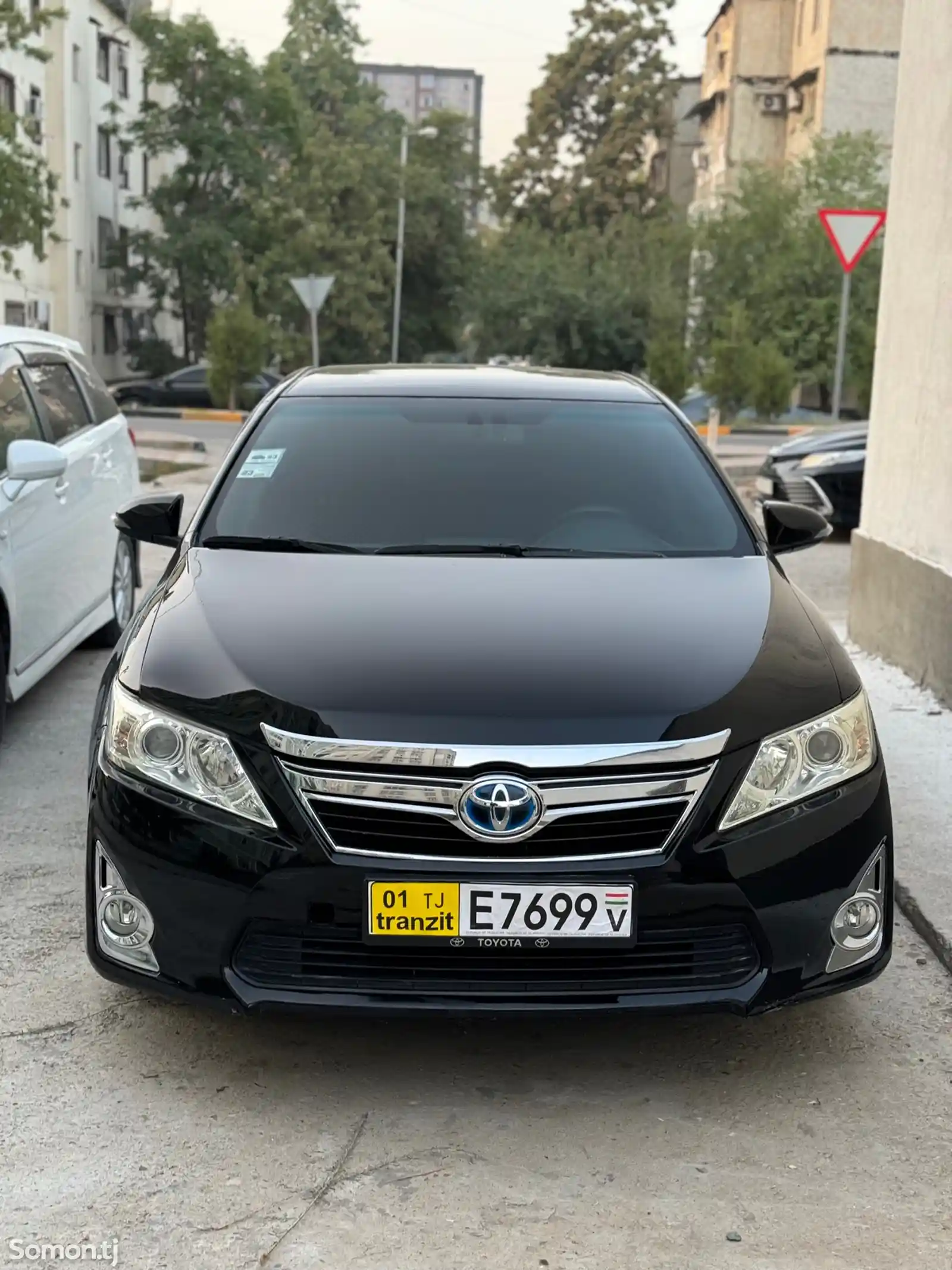 Toyota Camry, 2012-1