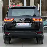 Toyota Land Cruiser, 2024-5