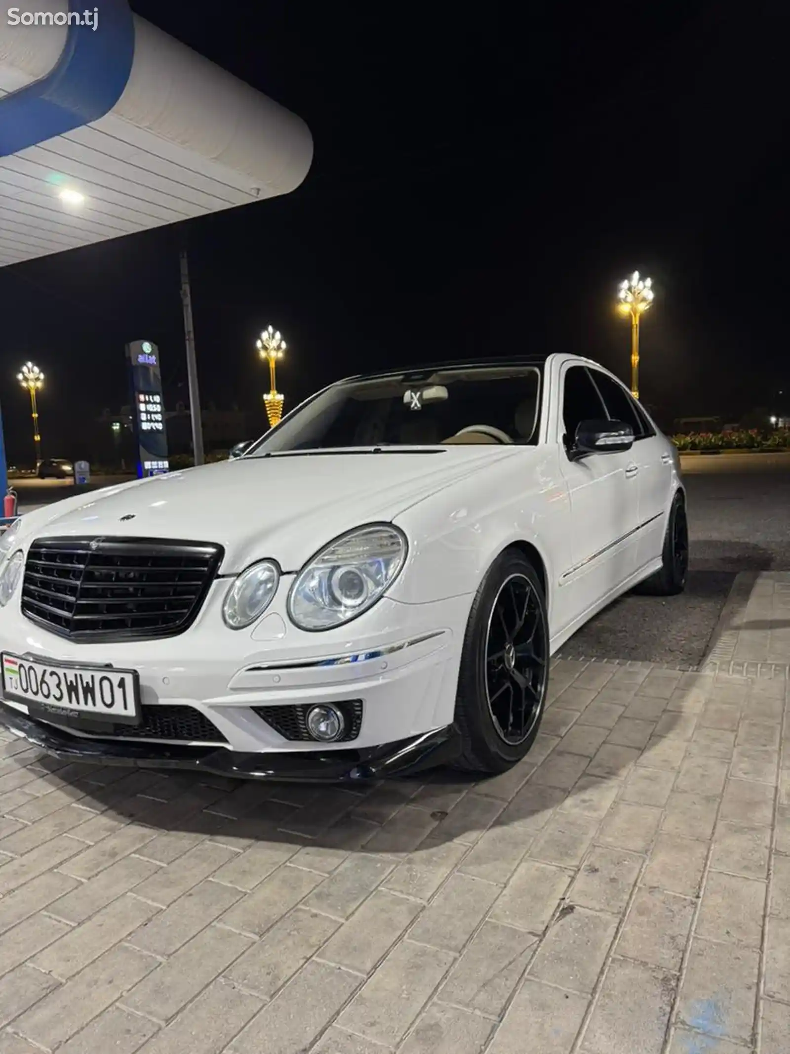 Mercedes-Benz E class, 2009-4