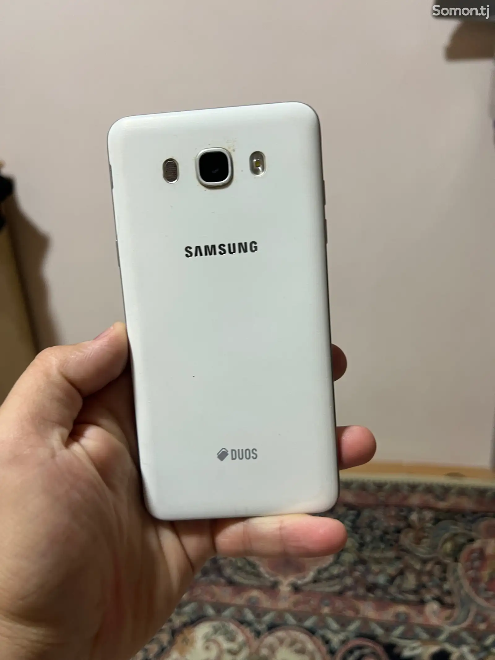 Samsung Galaxy J5-3