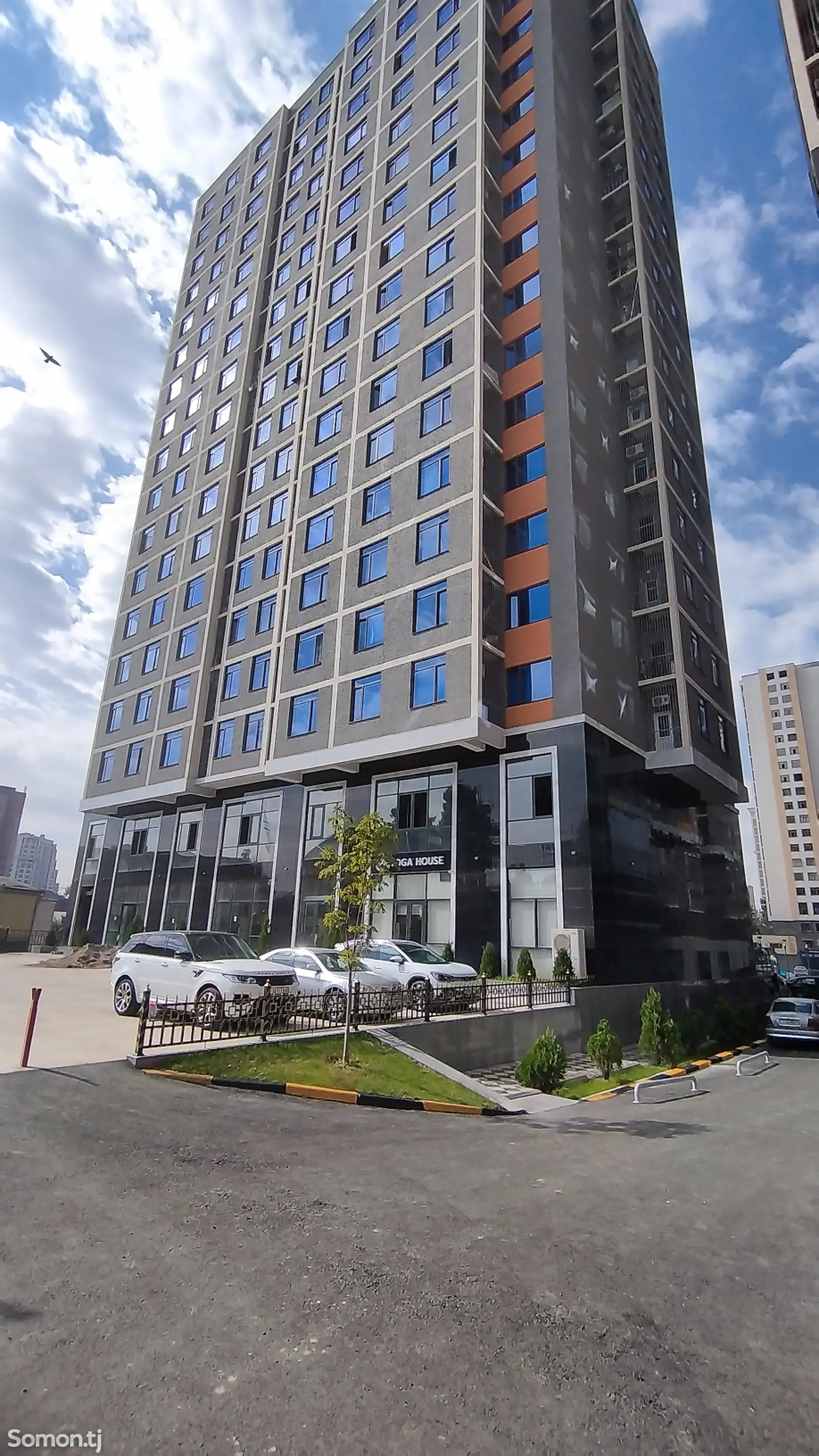 2-комн. квартира, 11 этаж, 71 м², Шохмансур-1