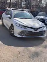 Toyota Camry, 2017-3