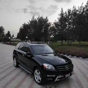 Mercedes-Benz ML class, 2015