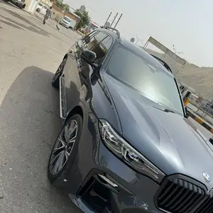 BMW X7, 2022