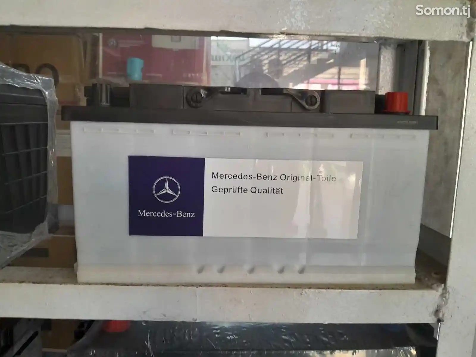 Аккумулятор на Mercedes-Benz AMG-1