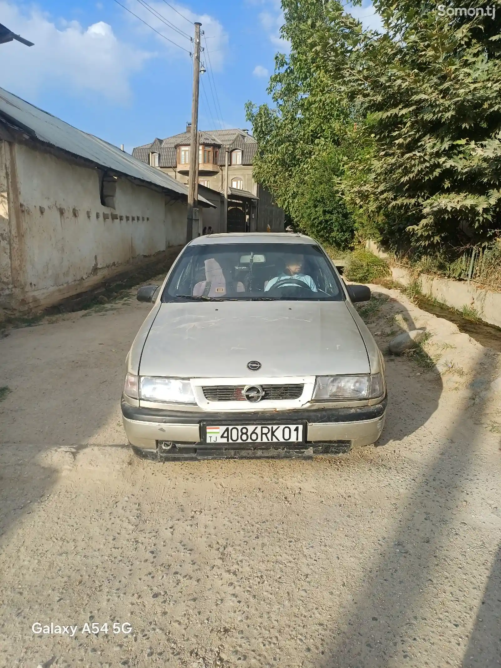 Opel Vectra A, 1992-1